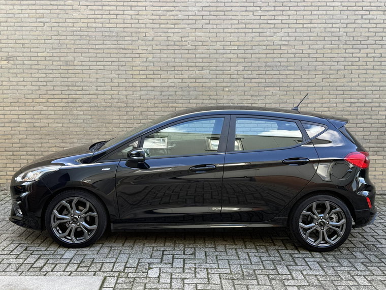 Vehicle Image 30