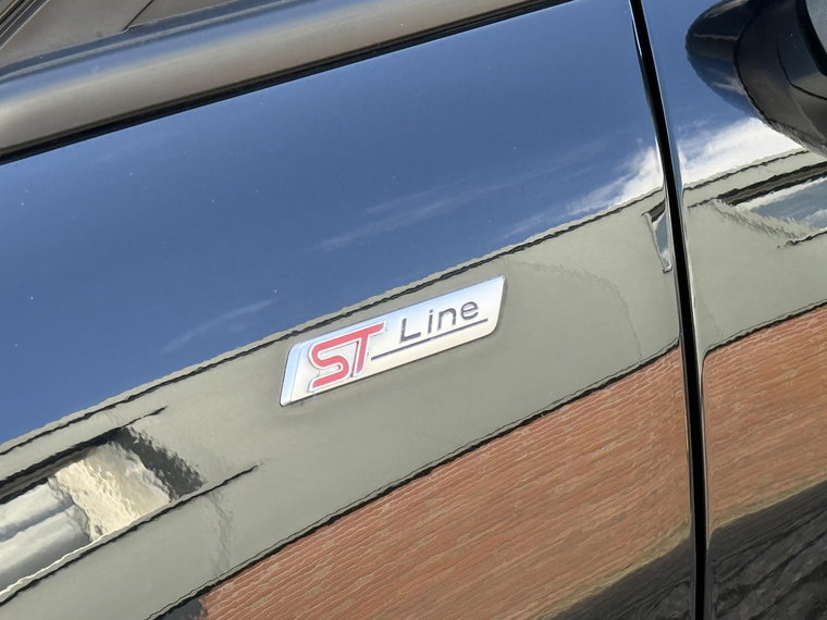 Vehicle Image 41