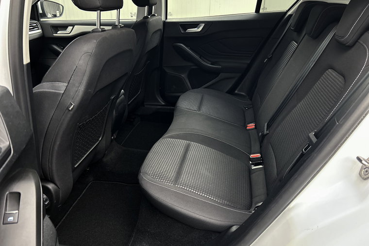 Vehicle Image 27