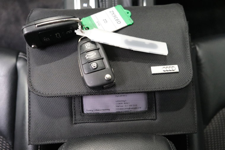 Vehicle Image 22