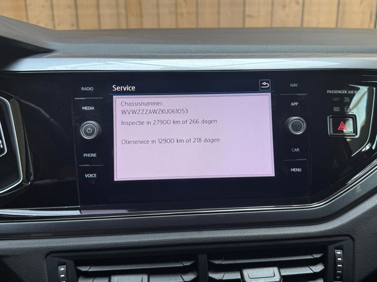 Vehicle Image 23
