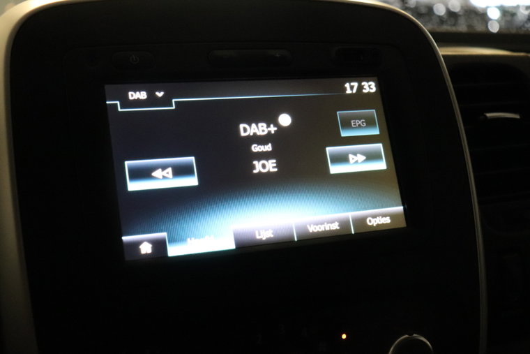 Vehicle Image 17