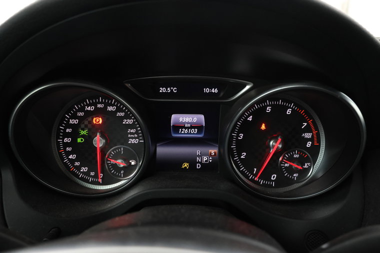 Vehicle Image 16