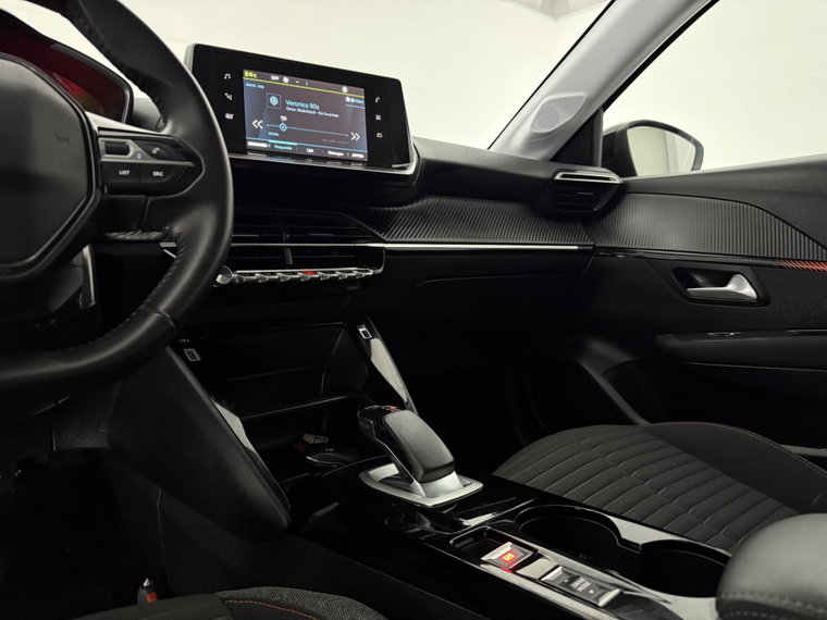 Vehicle Image 28