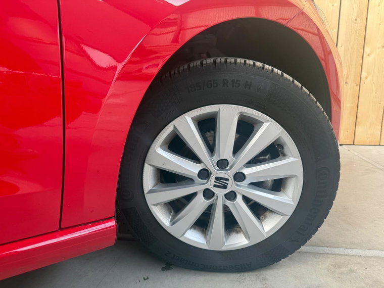 Vehicle Image 36