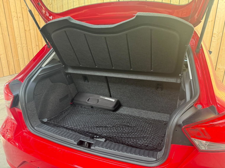 Vehicle Image 37