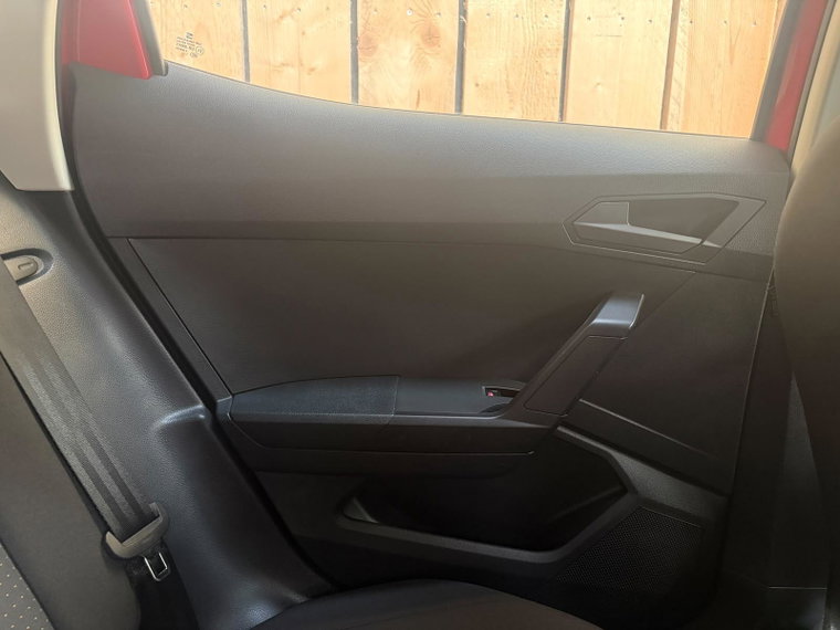 Vehicle Image 39