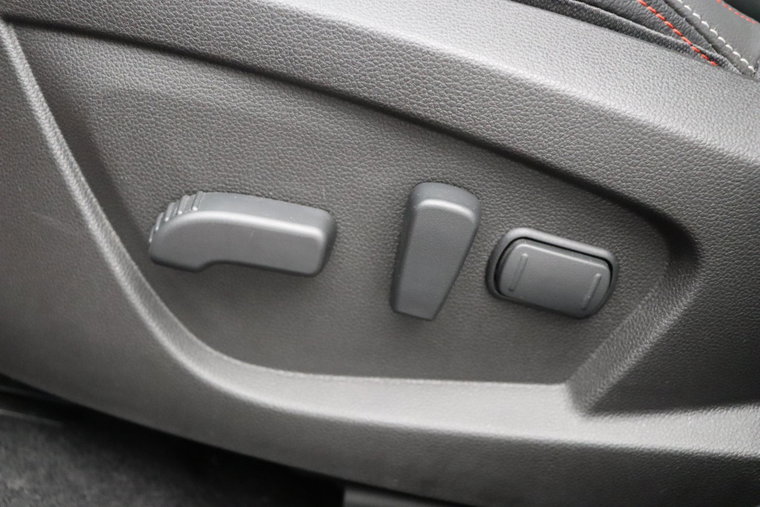 Vehicle Image 34