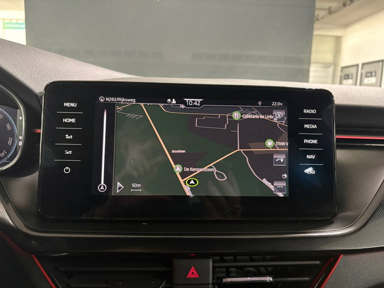 Vehicle Image 21