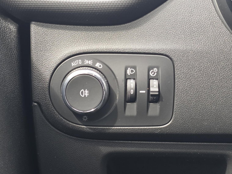 Vehicle Image 26