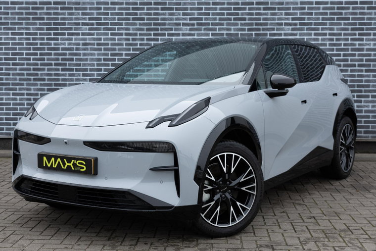 Vehicle Image 27