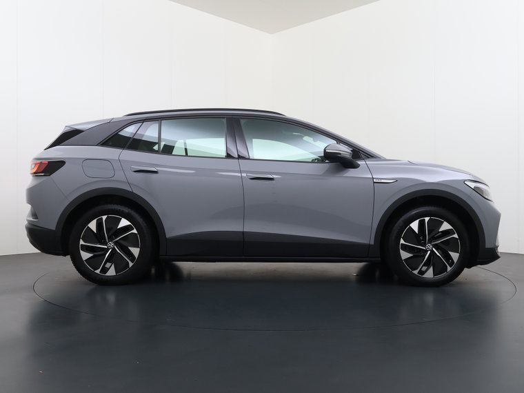 Vehicle Image 38