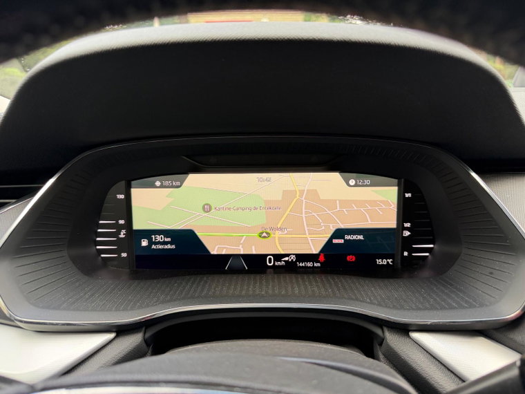Vehicle Image 30