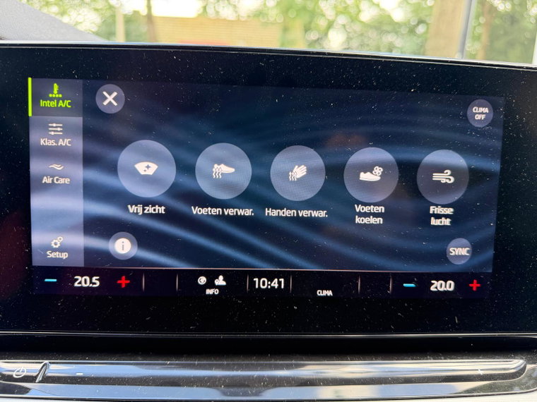 Vehicle Image 35
