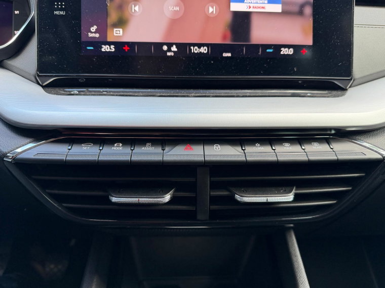 Vehicle Image 40