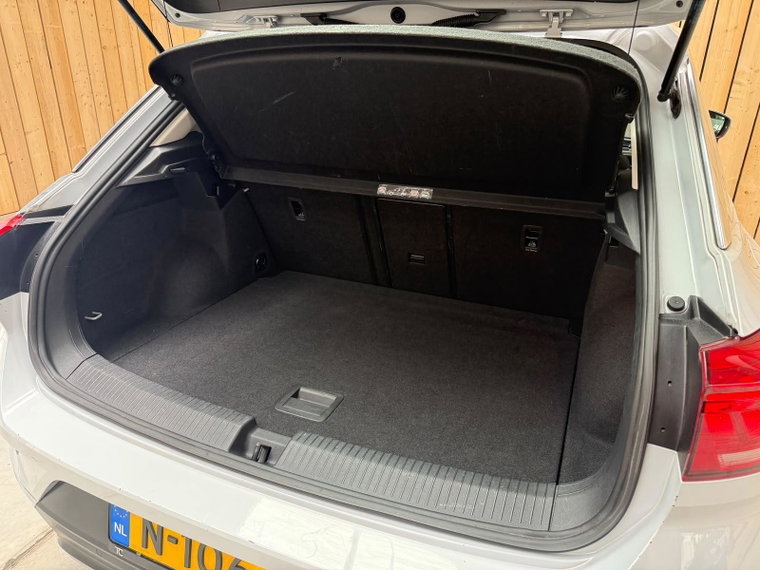 Vehicle Image 39