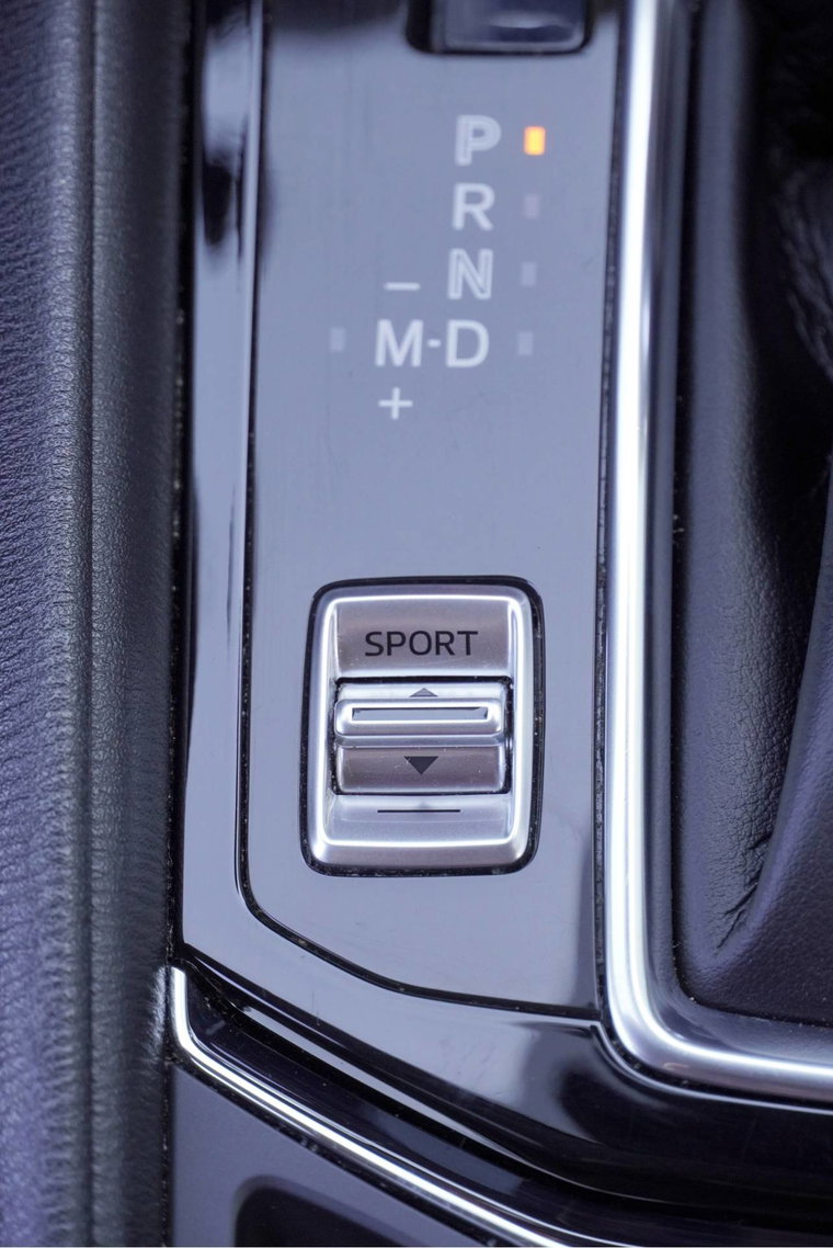 Vehicle Image 38