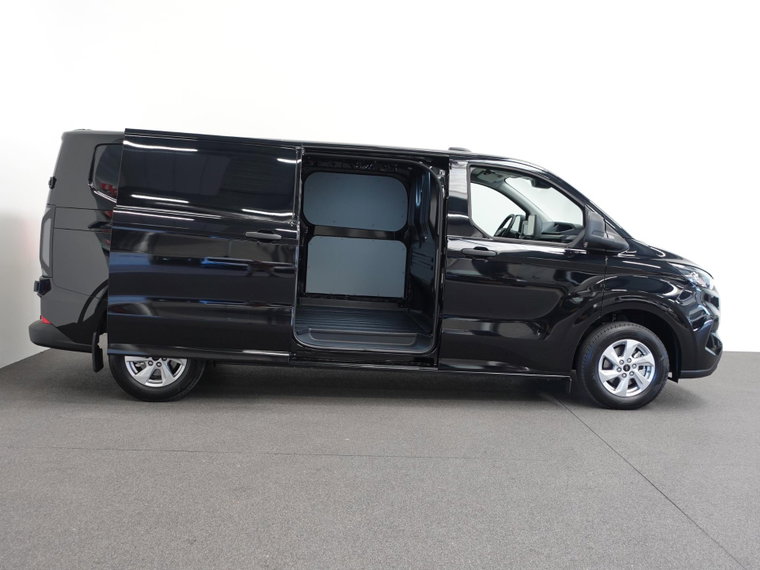 Vehicle Image 40