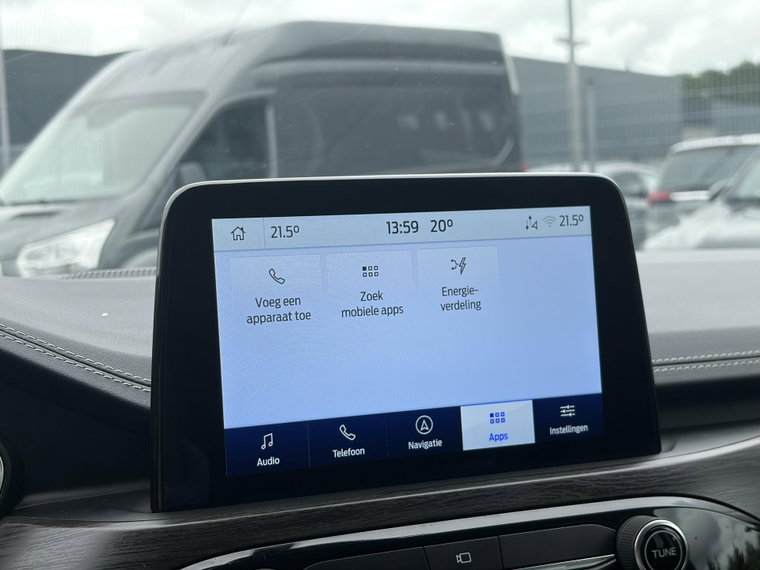 Vehicle Image 17