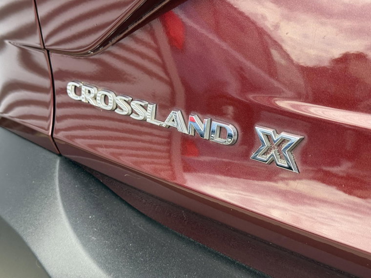Vehicle Image 32