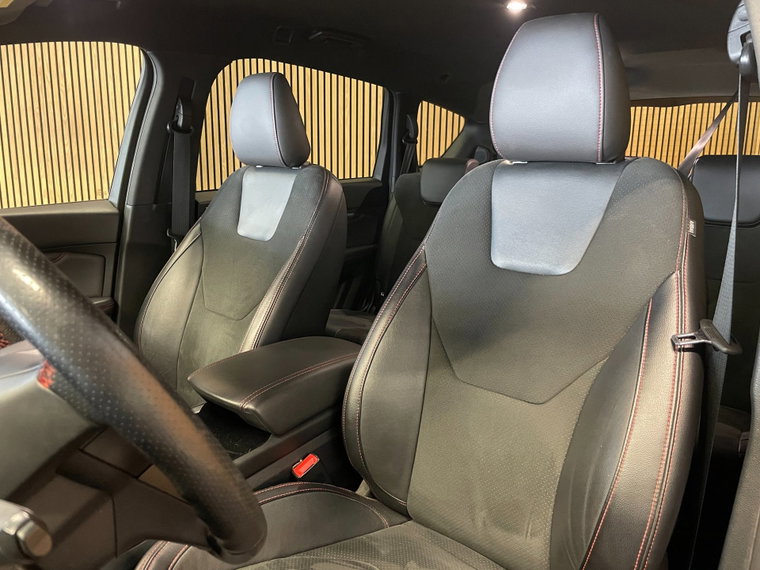Vehicle Image 35