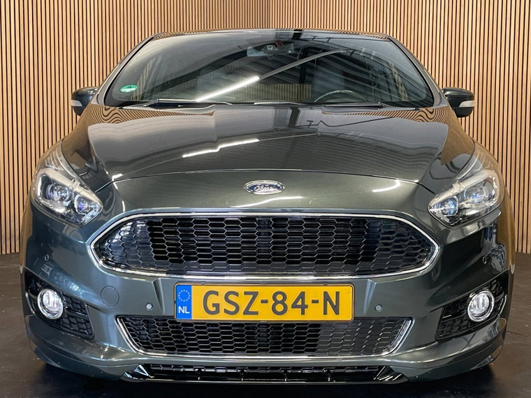 Vehicle Image 38