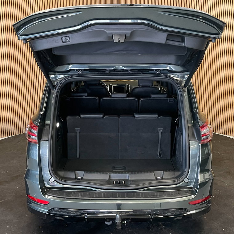 Vehicle Image 40