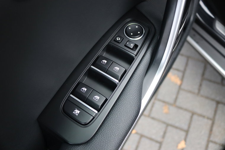 Vehicle Image 31