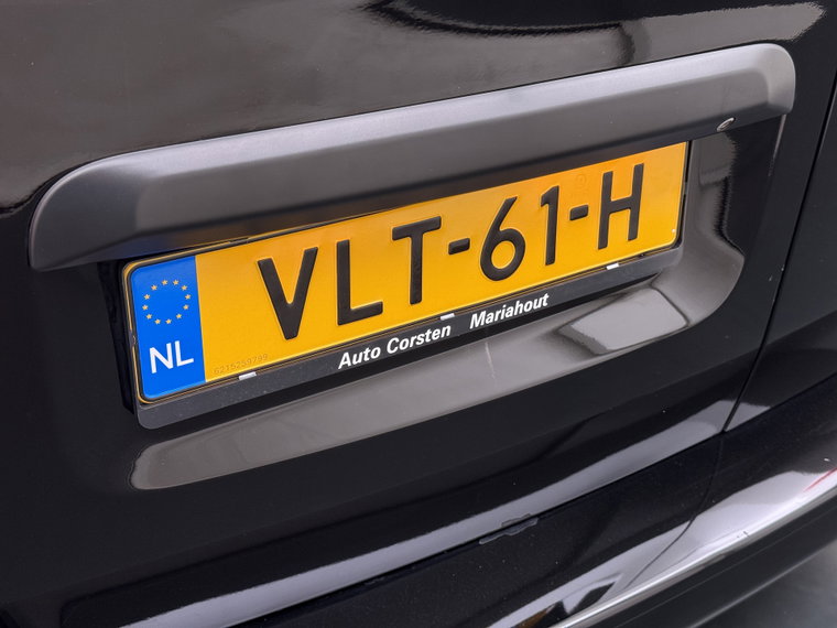 Vehicle Image 40