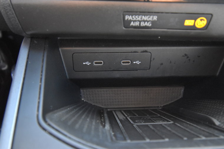 Vehicle Image 27