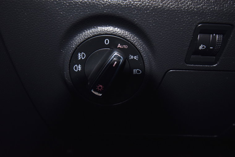 Vehicle Image 38