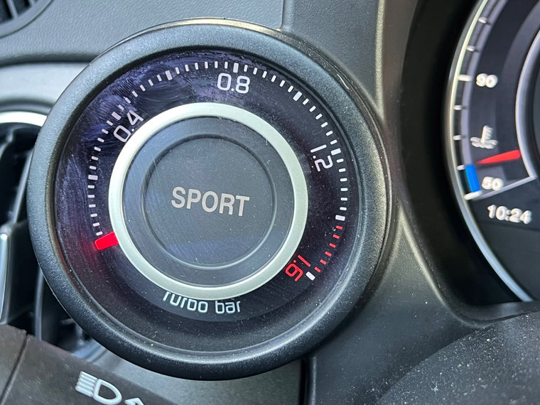 Vehicle Image 38