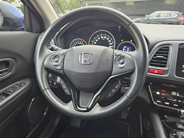 Vehicle Image 22