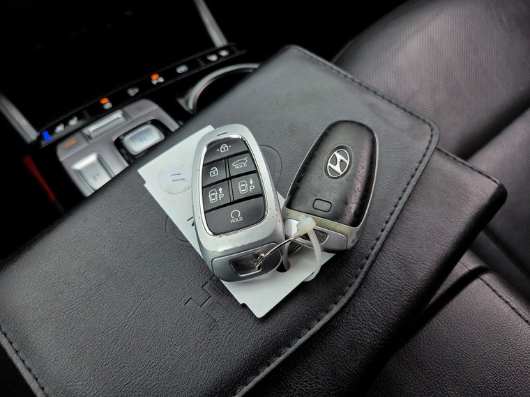 Vehicle Image 41