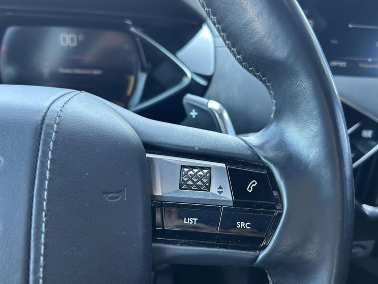 Vehicle Image 27