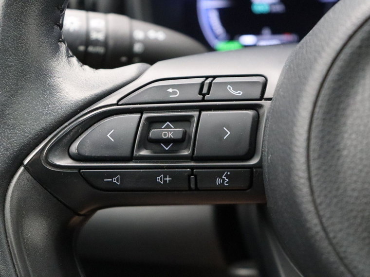 Vehicle Image 21