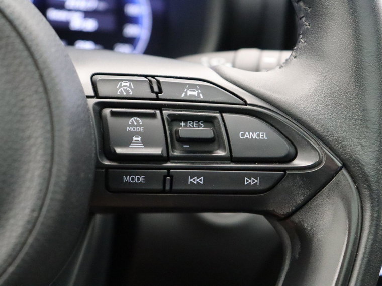 Vehicle Image 22