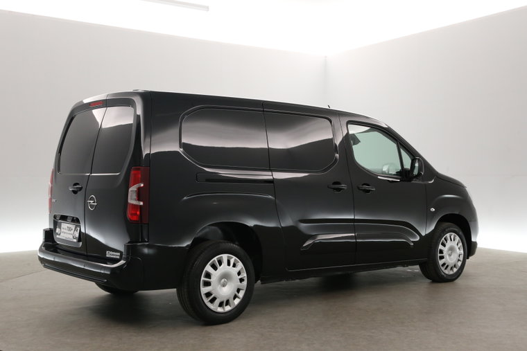 Vehicle Image 28
