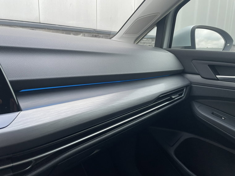 Vehicle Image 36