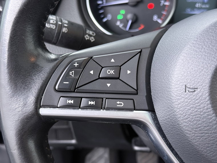 Vehicle Image 26