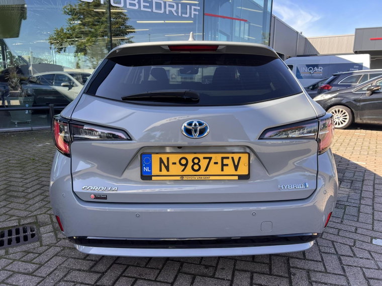 Vehicle Image 16