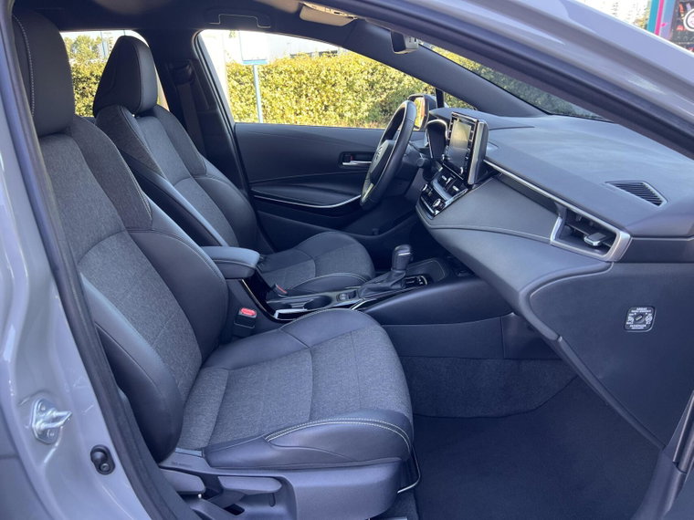 Vehicle Image 19