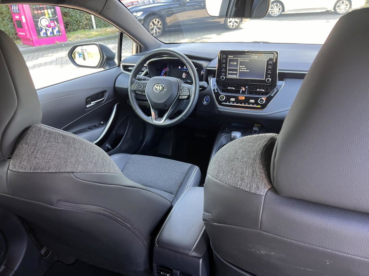 Vehicle Image 21