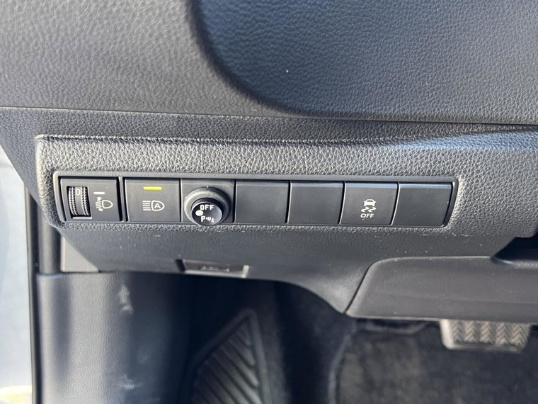 Vehicle Image 34