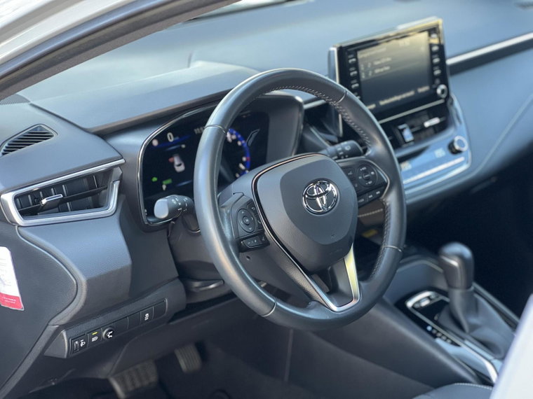 Vehicle Image 35