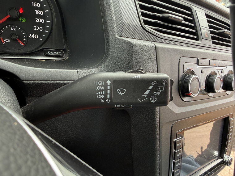 Vehicle Image 24