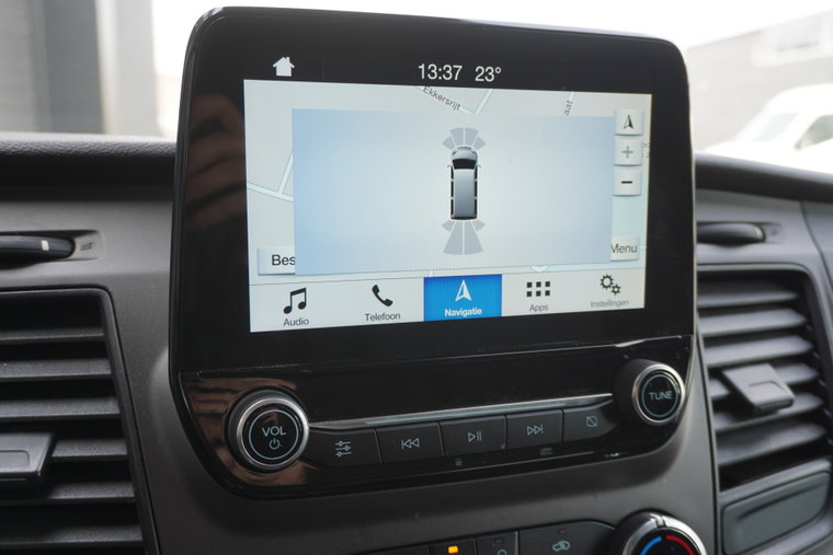 Vehicle Image 15