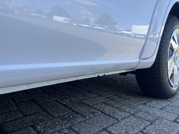 Vehicle Image 35