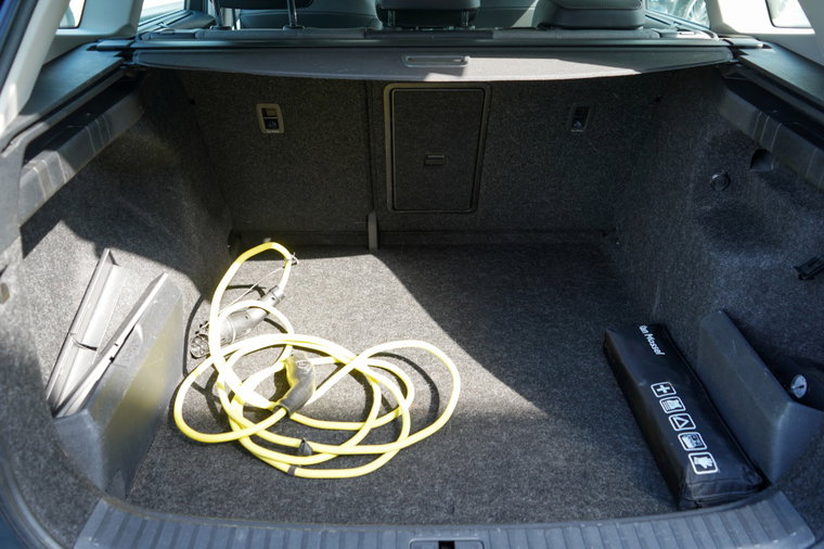 Vehicle Image 38