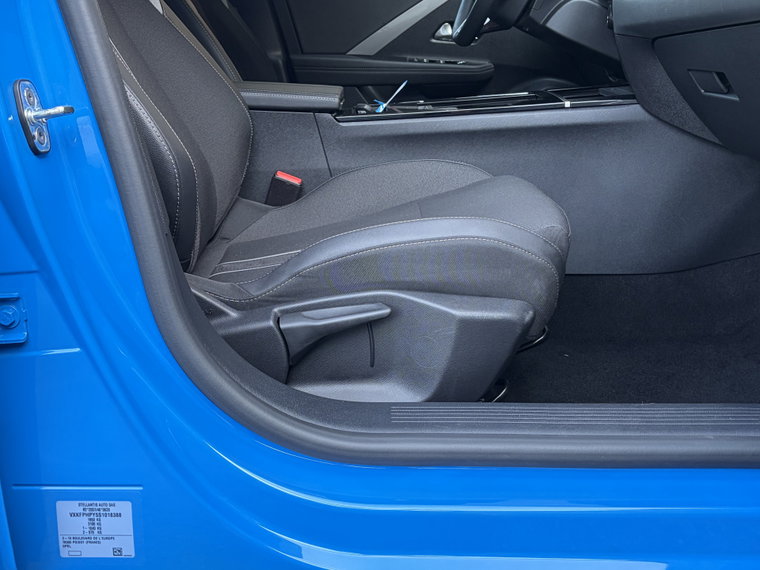 Vehicle Image 51